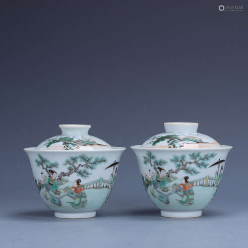 the Qing dynasty      A pair of famille rose character story cups