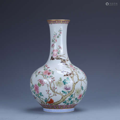 the Qing dynasty         Pastel bottle