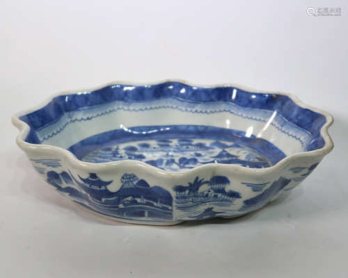 Chinese Export Blue and White Lobed Bowl