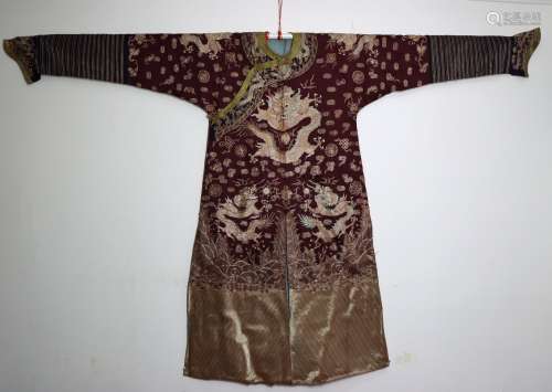 Qing Dyn. Silk Embroidered Gold-Thread Dragon Robe