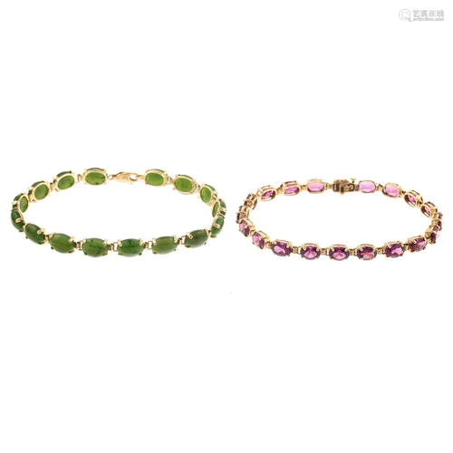 A Pair of Gemstone Link Bracelets in Gold