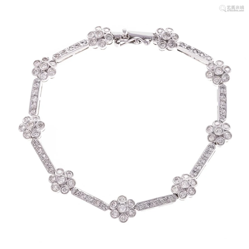 A 3.00 ctw Diamond Flower Link Bracelet in 18K