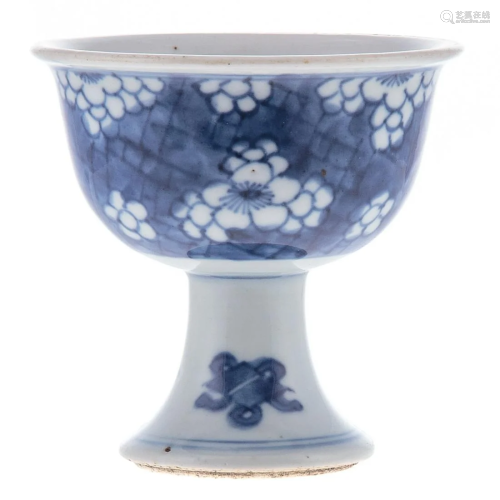 Chinese Blue/White Porcelain Stem Cup