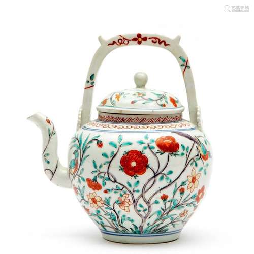 A Japanese Kakiemon Winepot Wi…