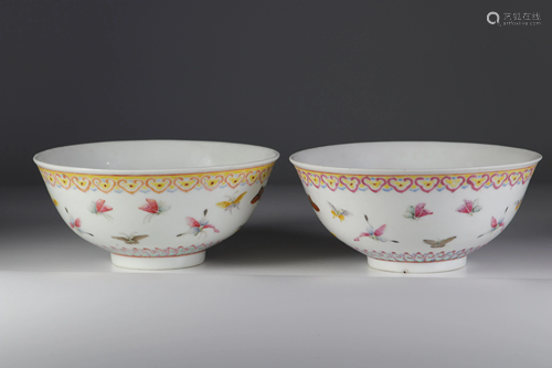 DAOGUANG (1821-1850) pair of imperial bowls decorated