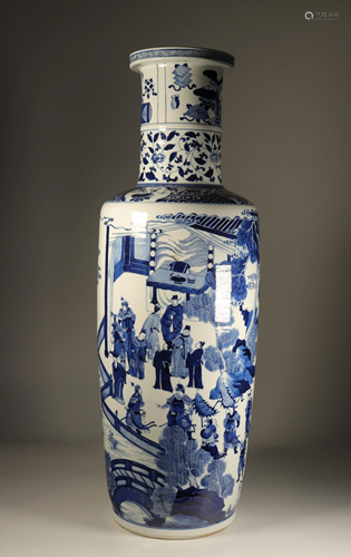 Large blanc-bleu porcelain vase. 19th century China.