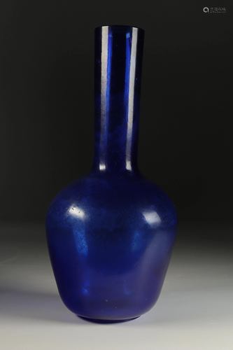 Peking glass vase, China 18th