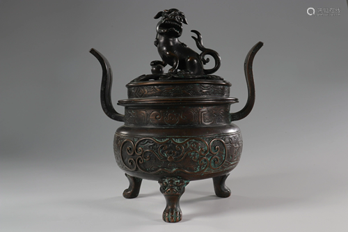 China bronze perfume burner with lid surmounted by a