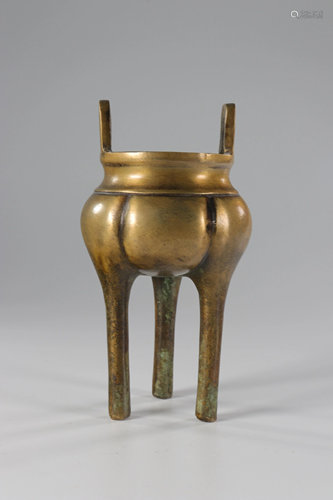 Bronze tripod perfume burner, China 18-19th.