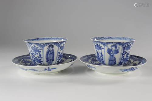 Pair of blanc-bleu porcelain bowls.