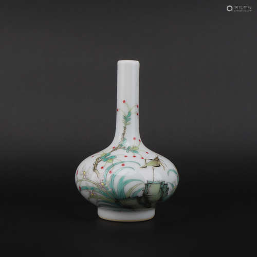 A DouCai 'flowers' vase