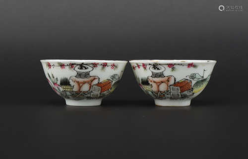 A pair of famille-rose 'floral' cup