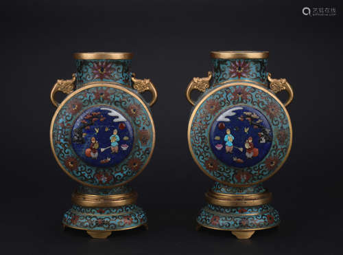 A cloisonne enamel 'floral' bottle