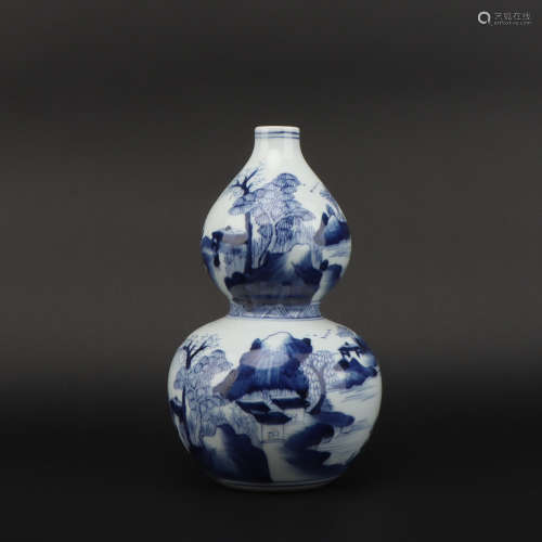 A blue and white 'landscape' gourd-shaped vase
