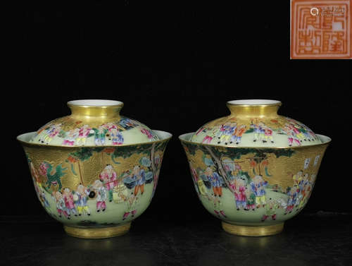 QIANLONGNIANZHI MARK ENAMELED GLAZE BOWL PAIR