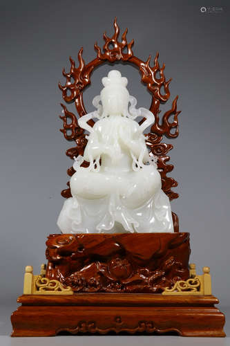 A HETIAN WHITE JADE CARVED GUANYIN BUDDHA