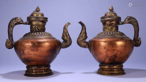 PAIR OF COPPER POT CARVED WITH BEAST