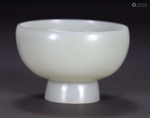 A HETIAN JADE CUP