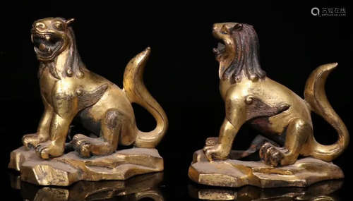 PAIR OF GILT BRONZE BEAST PENDANT