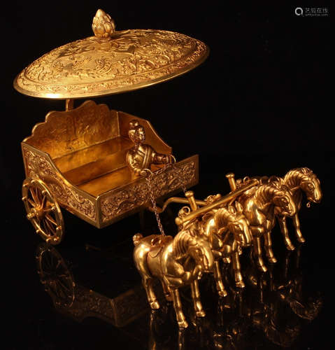 SET OF GILT BRONZE CARRIAGE ORNAMENT