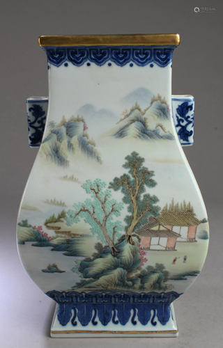 Chinese Porcelain Vase