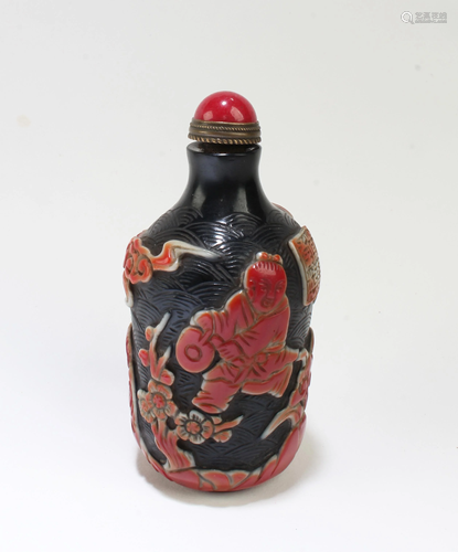 Chinese Peking Glass Snuff Bottle