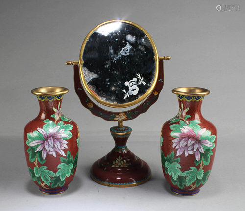 A Pair of Chinese Cloisonne Vase and One Cloisonne