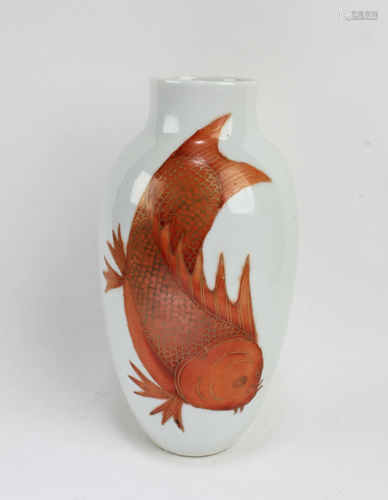 Antique Chinese 'Fan Red' Porcelain Vase