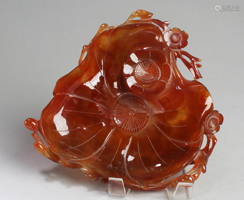 Chinese Agate Leaf Shaped Ink Wash