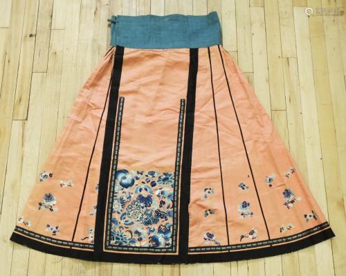 Chinese 19C Peach Silk Pleated Skirt Embroidered