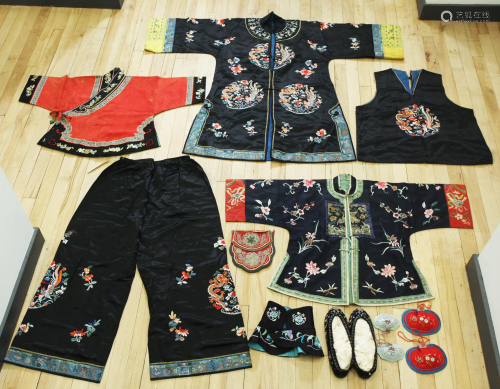 Collection Antique & Vintage Chinese Silk Clothes