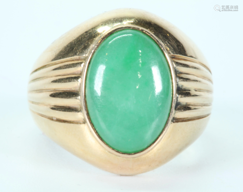 T. Y. Lee, H K; 14K Apple Green Jadeite Man's Ring