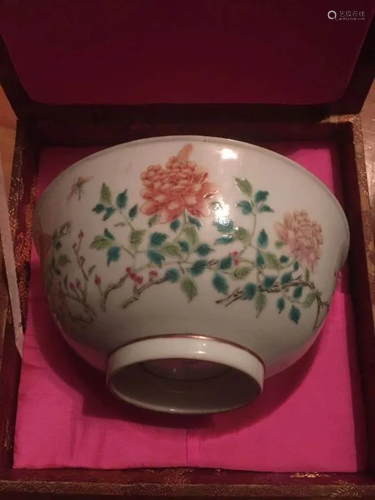 Famille Rose Porcelain Bowl