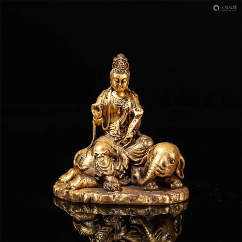 A Glassware Samantabhadra Statue