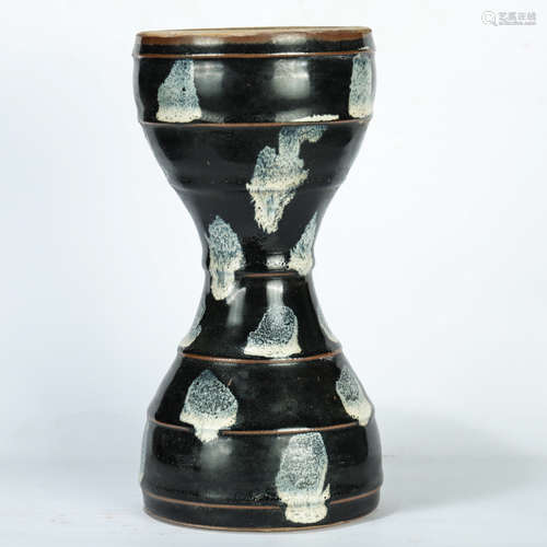 Chinese Porcelain Vase