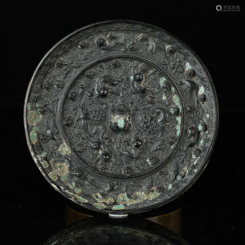 Chinese Grape And Beast Bronze Mirror