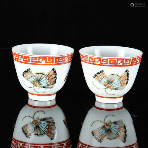 Chinese Famille Rose Porcelain Cup, Pair