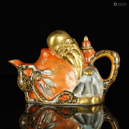 Chinese Gilded Famille Rose Porcelain Tea Pot