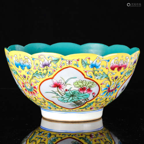 Chinese Famille Rose Medallion Porcelain Bowl