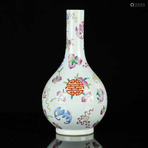 Chinese Famille Rose Porcelain Vase