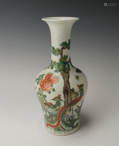 CHINESE REPUBLIC PERIOD PORCELAIN PHOENIX VASE