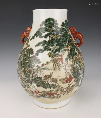 REPUBLIC PERIOD HUNDRED DEER HU VASE