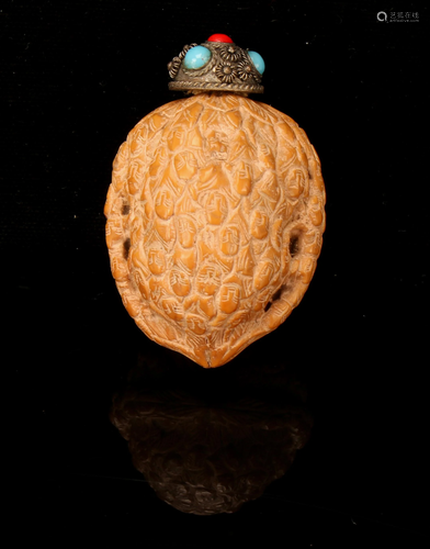 RARE QING DYNASTY WALNUT SNUFF BOTTLE