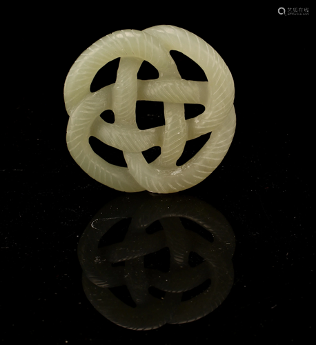 CARVED JADE KNOT