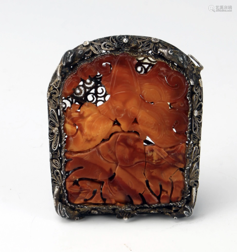 CHINESE 19TH C SILVER FILIGREE & AMBER PENDANT