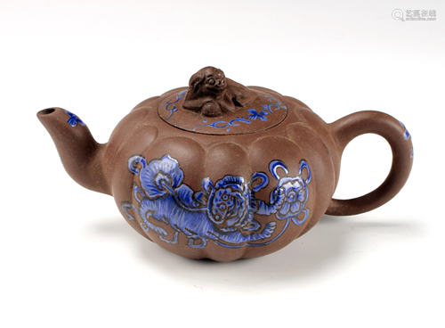 YIXING MELON FORM TEA POT