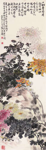 谢公展(1885-1940) 秋菊有英 设色 纸本立轴