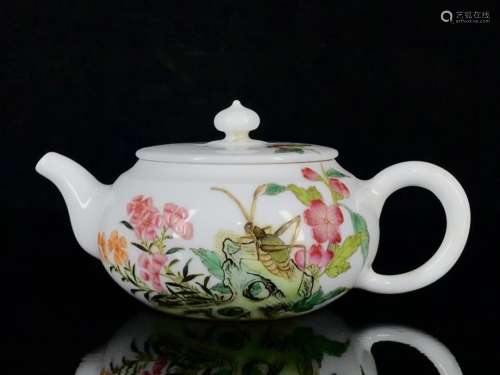 A Porcelain Famille Rose Floral Teapot