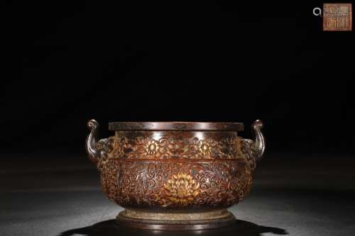 A Gilt Bronze Ear Censer With Lotus Pattern