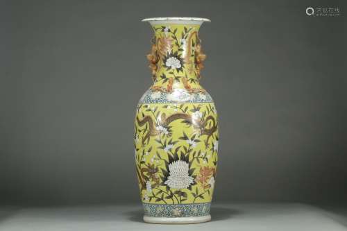 A Porcelain Yellow Glaze Mocai Gilt Floral Vase